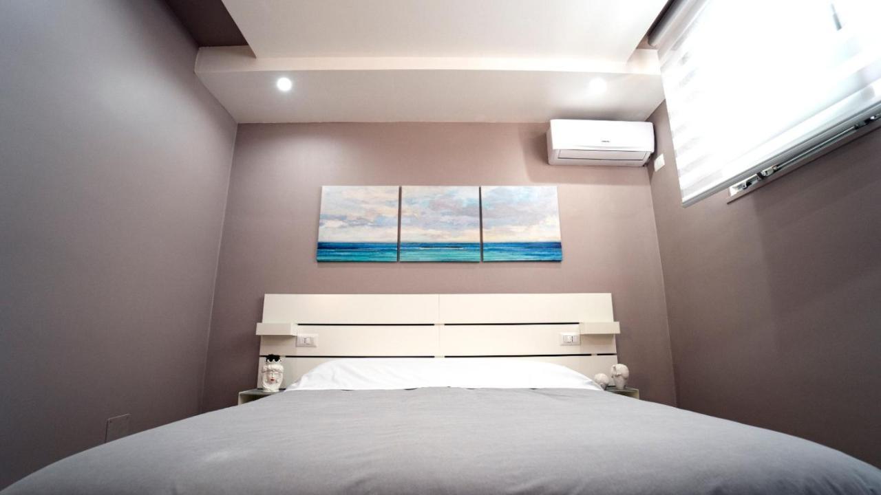 La Palma Del Sol Bed & Breakfast บาร์เลตตา ภายนอก รูปภาพ